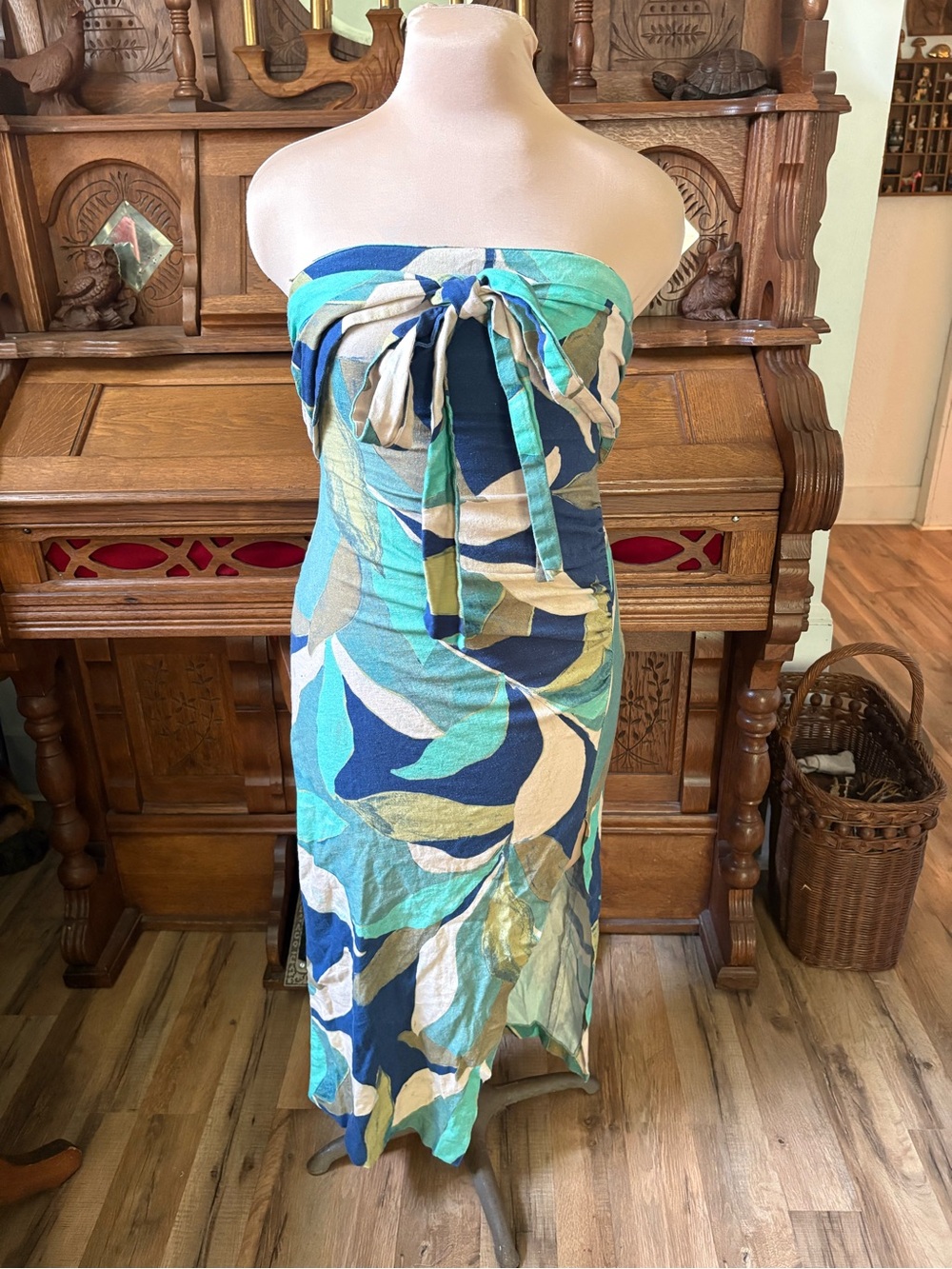 Gorgeous Zara linen blend halter tropical dress - Picture 4 of 8